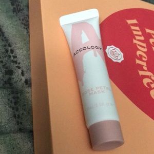 Aceology Beauty Rose Petal Mask. New/Never used